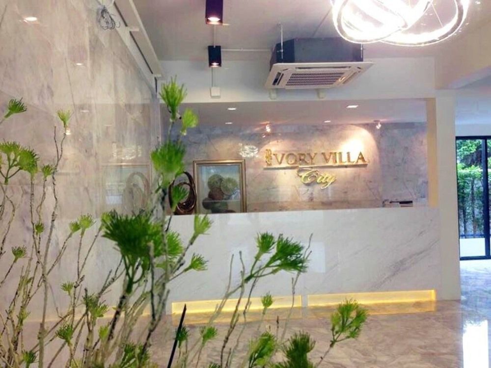 Ivory Villa City Bang Lamung Exteriör bild
