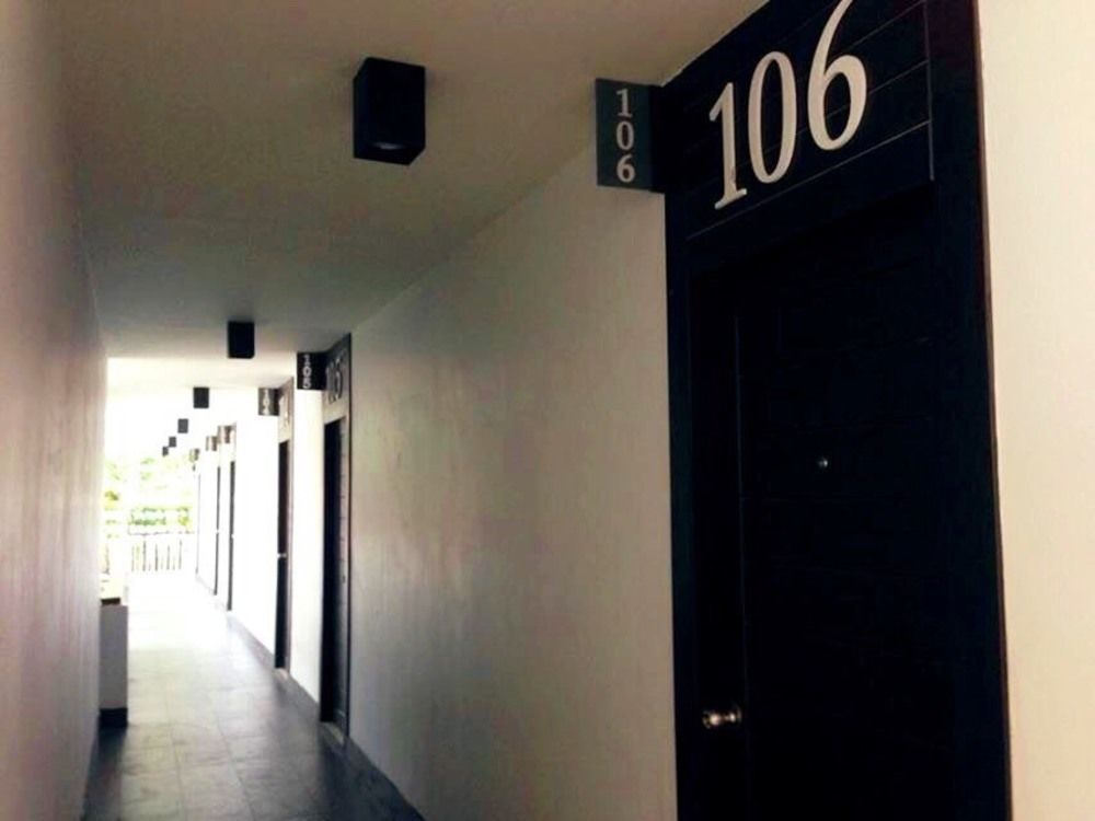 Ivory Villa City Bang Lamung Exteriör bild