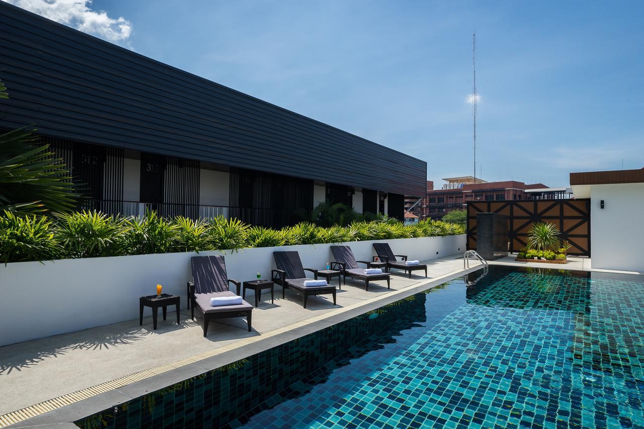 Ivory Villa City Bang Lamung Exteriör bild