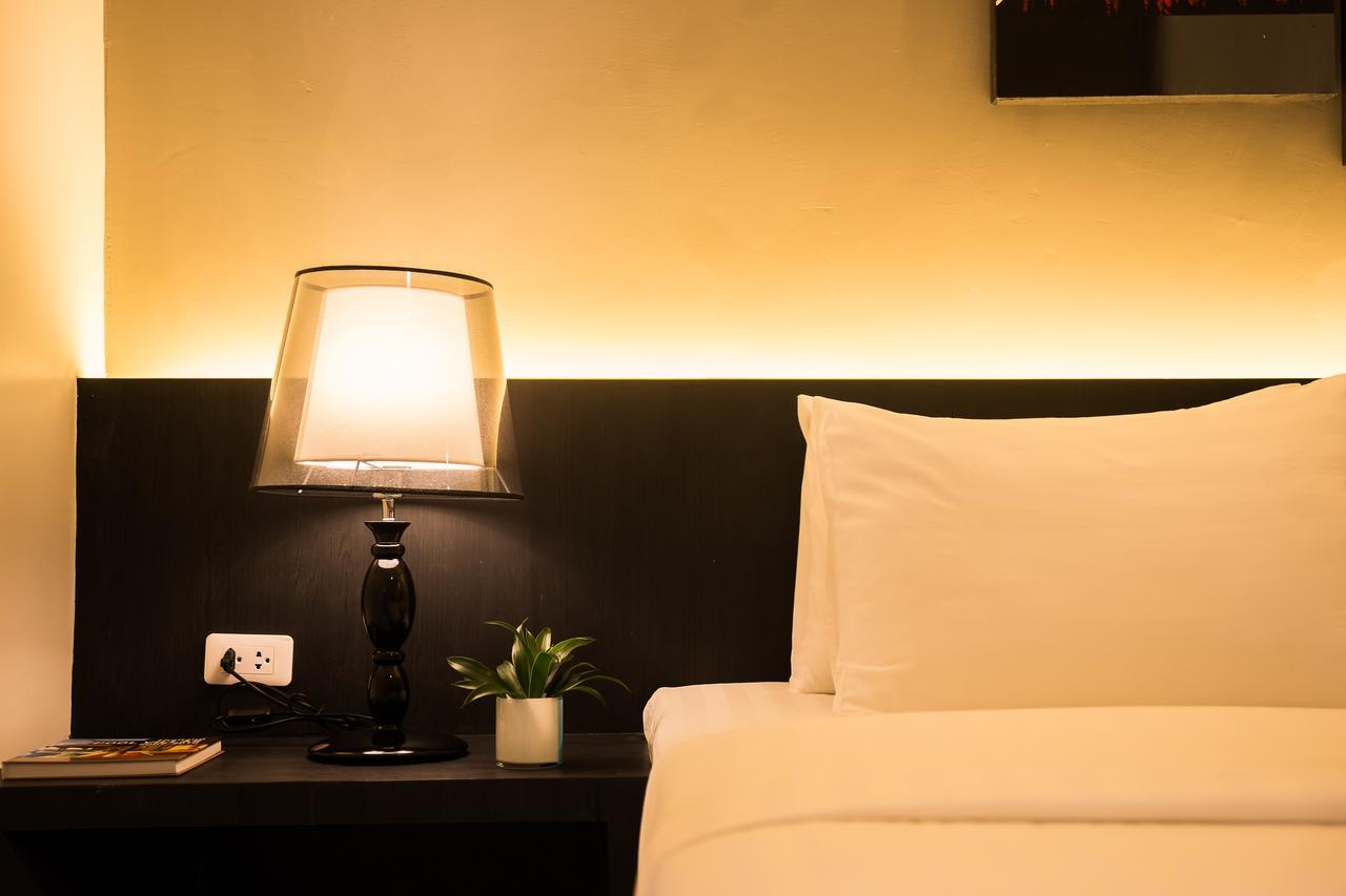 Ivory Villa City Bang Lamung Exteriör bild